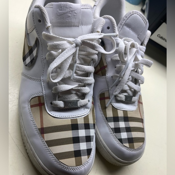 Custom Air Force 1 shoes - Picture 5 of 10